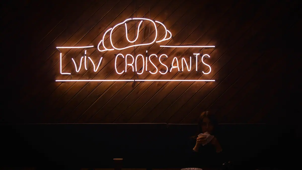 Ole & Steen – scandinavian bakery in Victoria, London